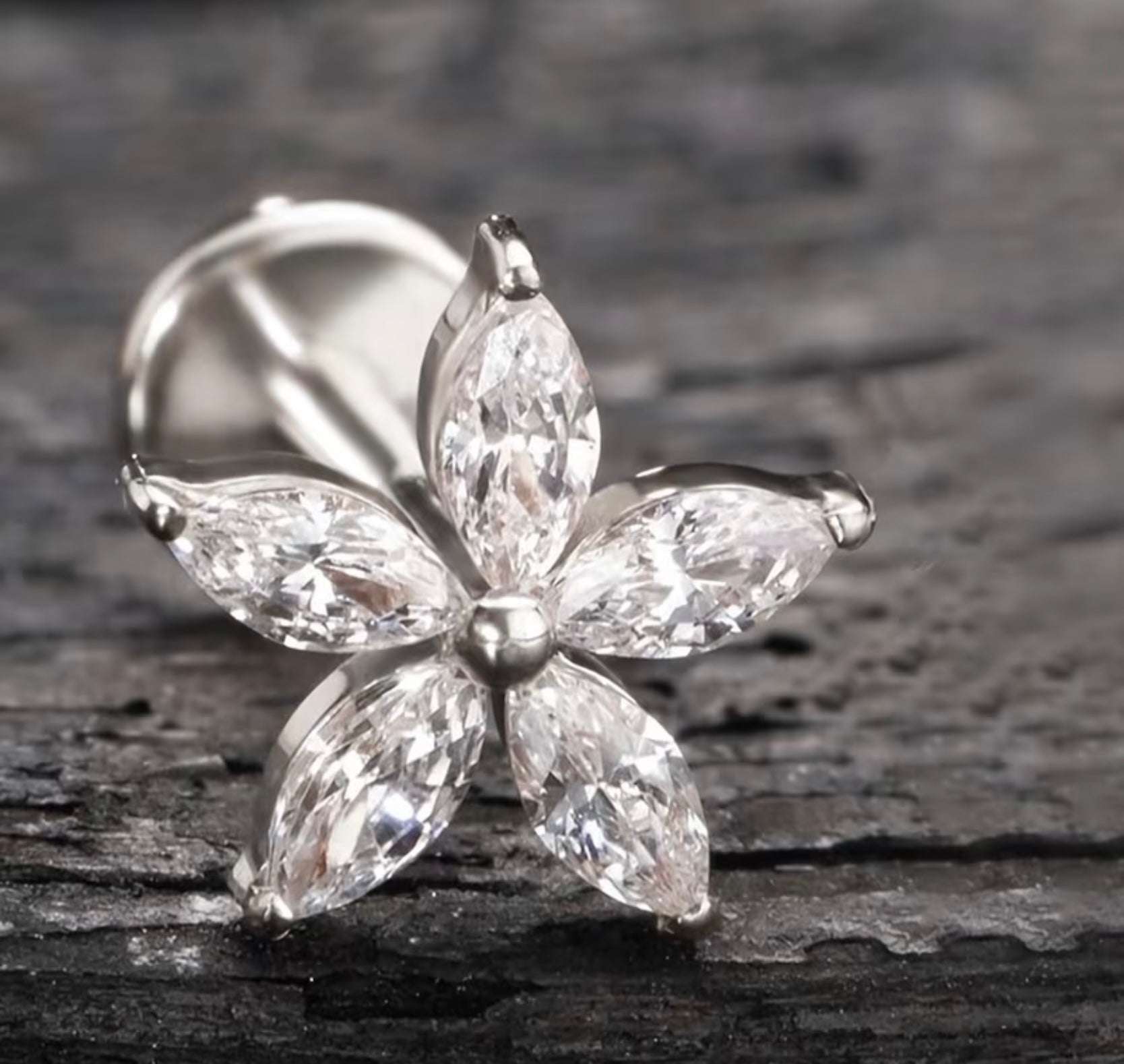 Flat back Flower Earrings