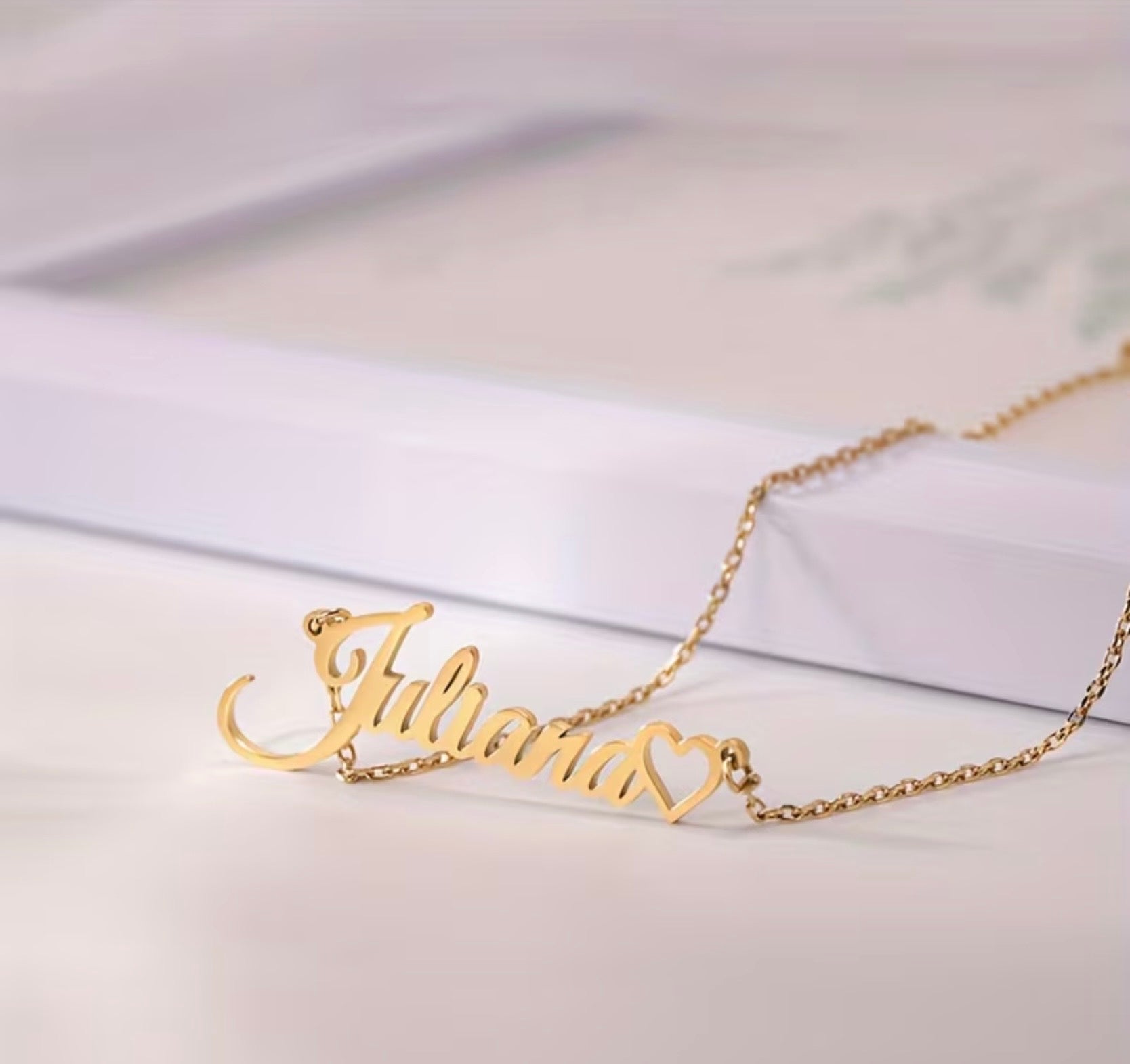 Customizable Name Chain