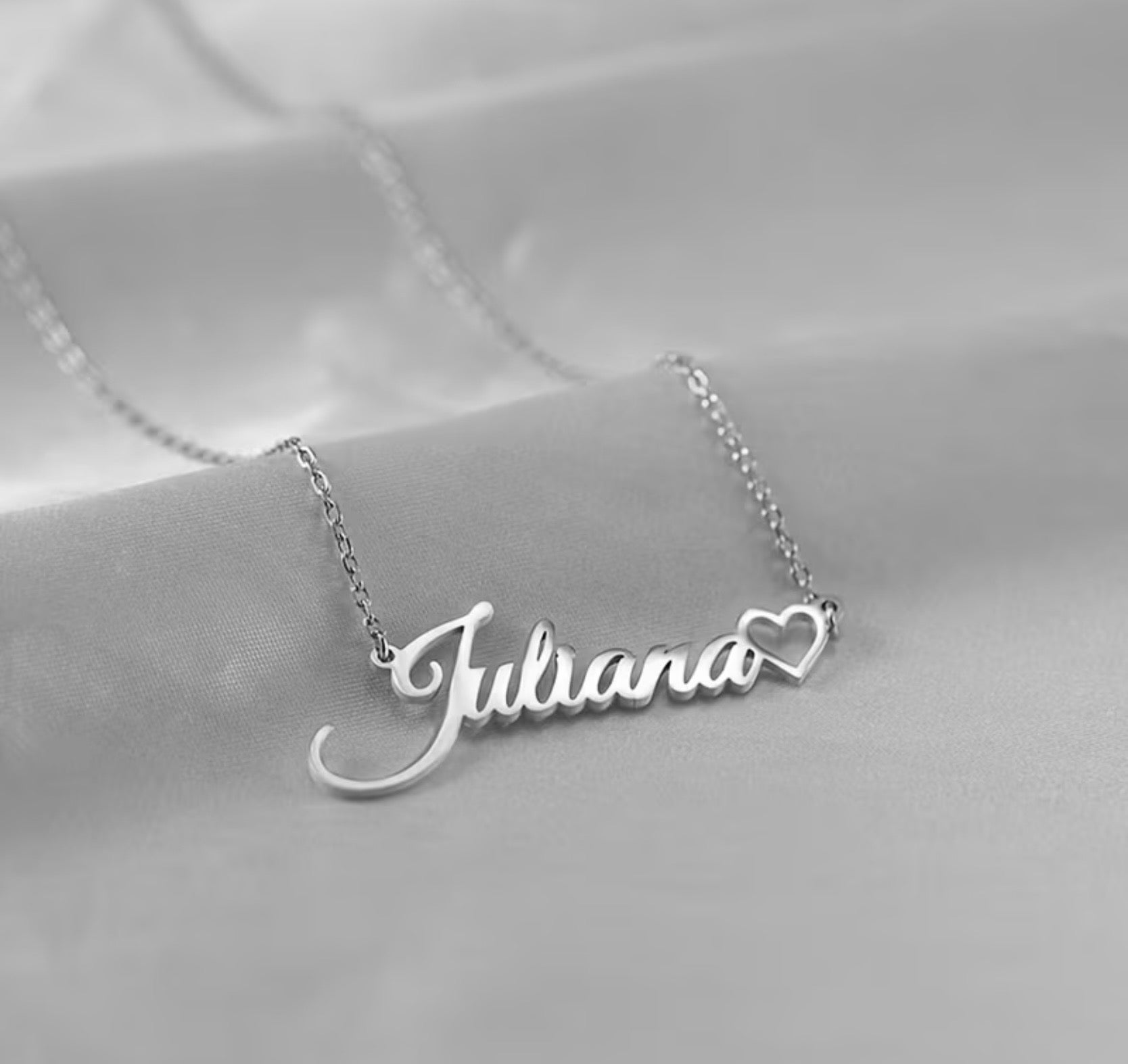 Customizable Name Chain