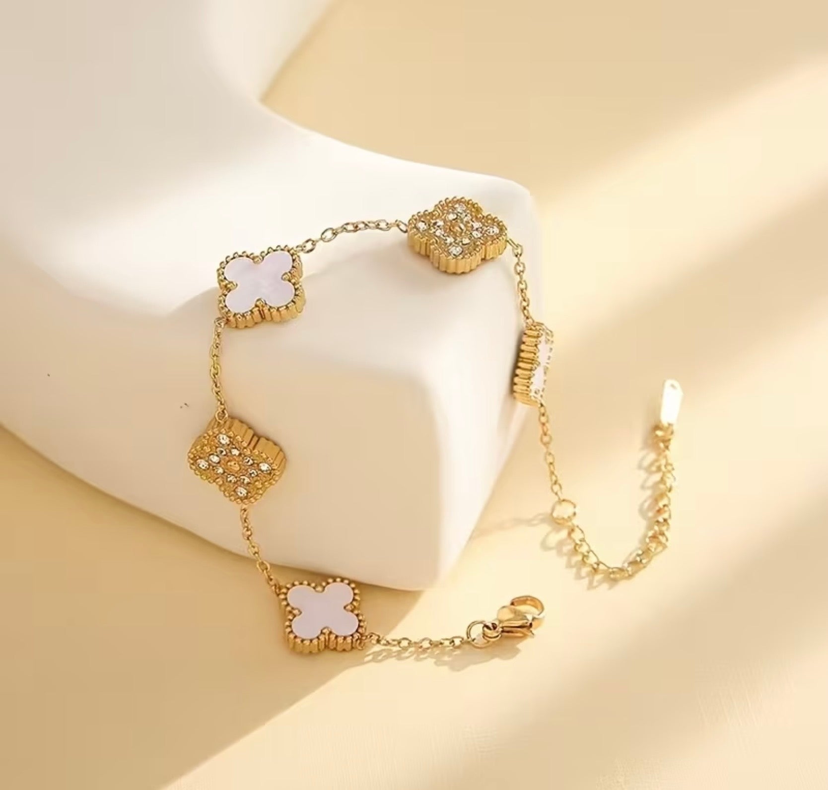 Waterproof Gold Plated Stainless Steel Four Leaf Clover Rhinestone Bracelet