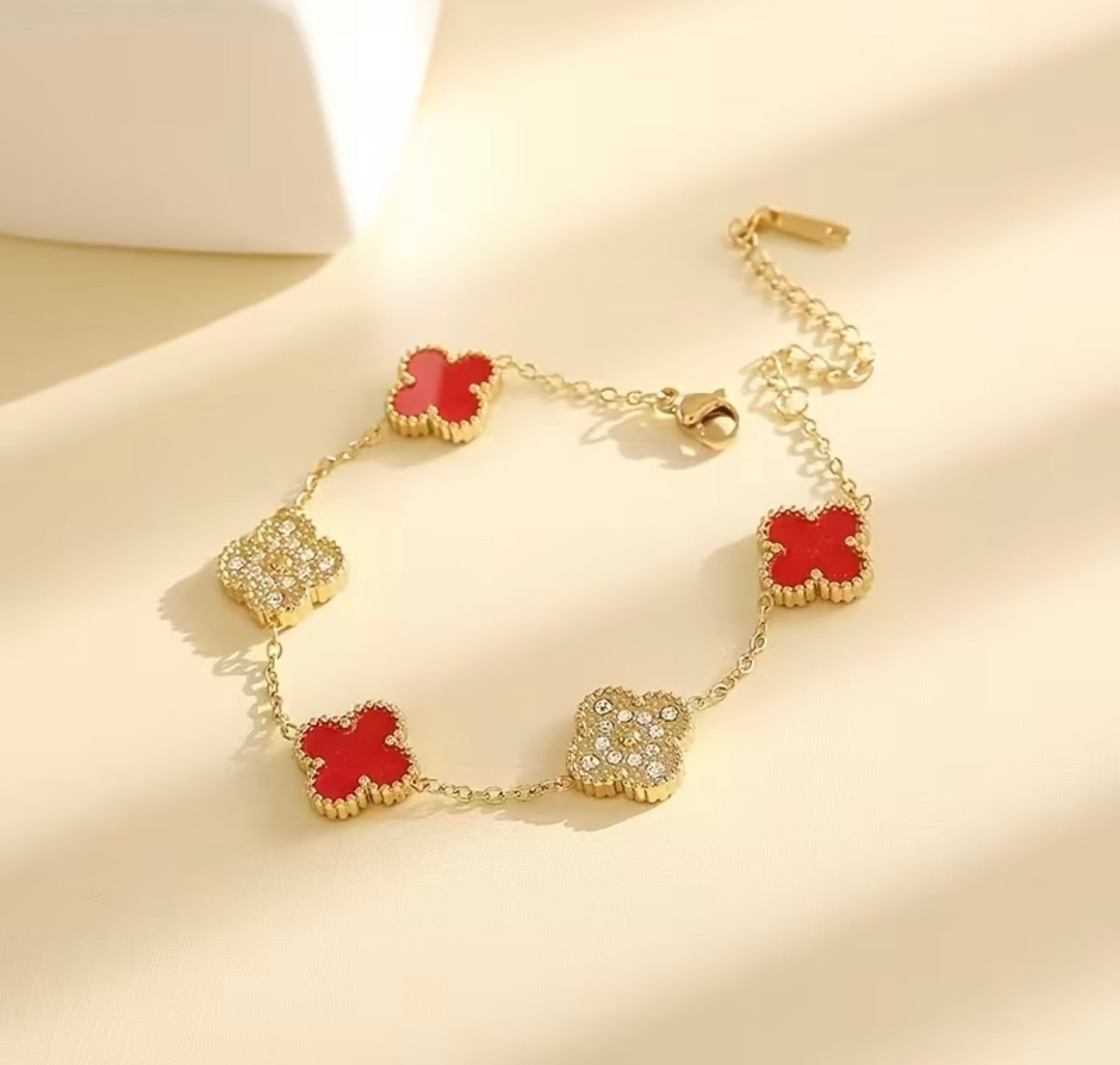 Waterproof Gold Plated Stainless Steel Four Leaf Clover Rhinestone Bracelet